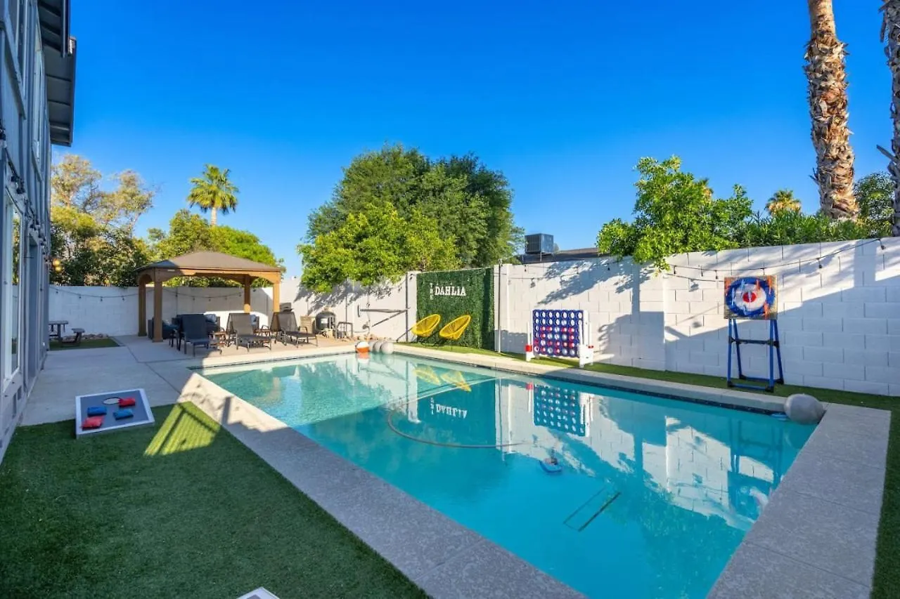 Extravagant Phoenix Retreat Pool Gazebo Heatedpool Διαμέρισμα
