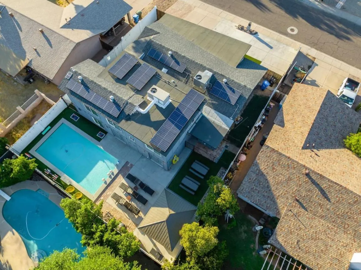 Extravagant Phoenix Retreat Pool Gazebo Heatedpool 0*,  Ηνωμένες Πολιτείες της Αμερικής